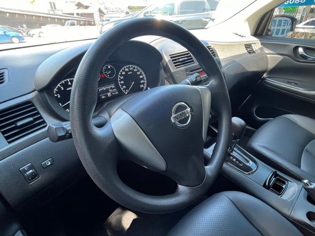 Nissan Tiida  第4張相片