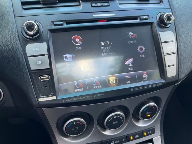 Mazda Mazda3  第7張相片