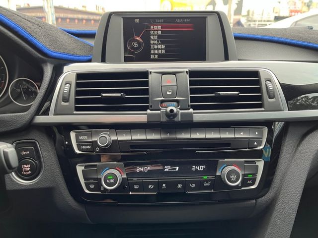 BMW/ 寶馬 318i  第14張相片
