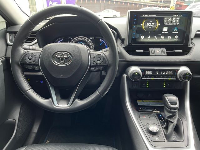 Toyota RAV4  第5張相片
