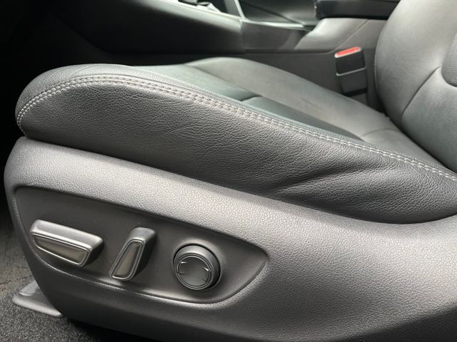 Toyota RAV4  第8張相片
