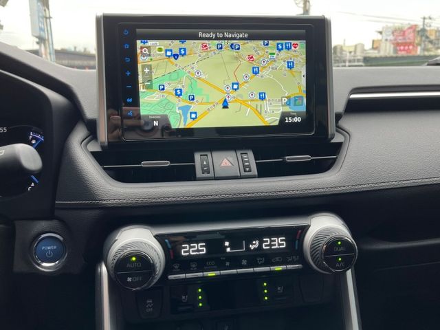 Toyota RAV4  第9張相片