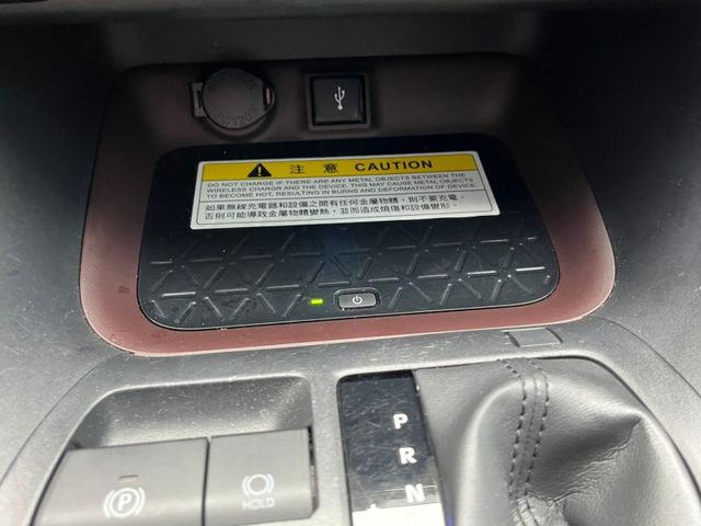 Toyota RAV4  第11張相片
