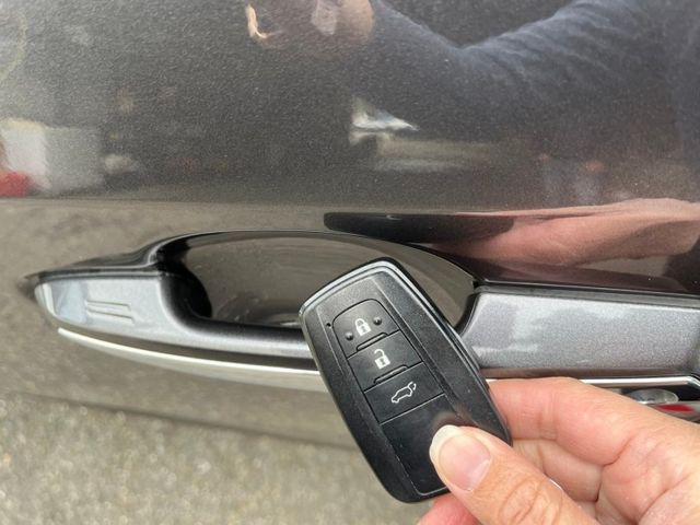 Toyota RAV4  第16張相片