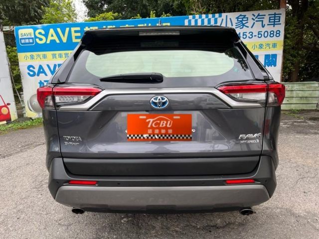 Toyota RAV4  第20張相片