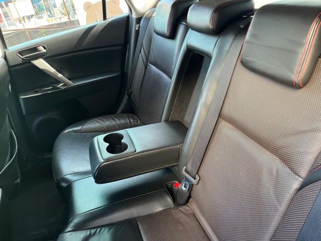 Mazda Mazda3  第14張相片