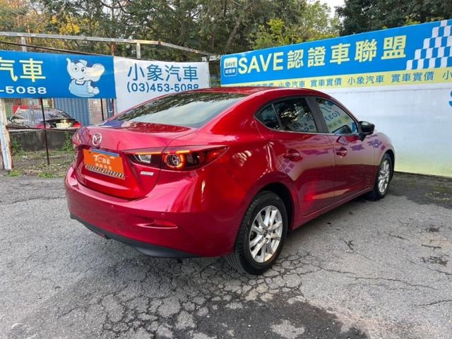 Mazda Mazda3  第5張相片