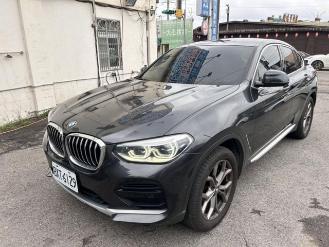 BMW/ 寶馬 X4 SERIES  第1張相片