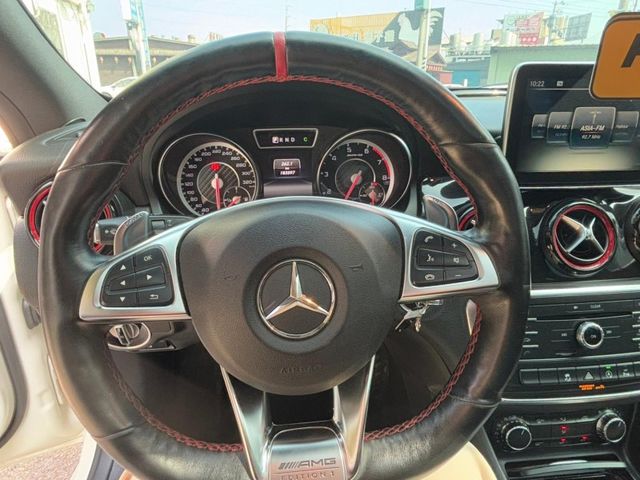 Mercedes-Benz/賓士 CLA45 AMG  第4張相片