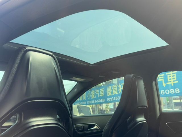 Mercedes-Benz/賓士 CLA45 AMG  第9張相片