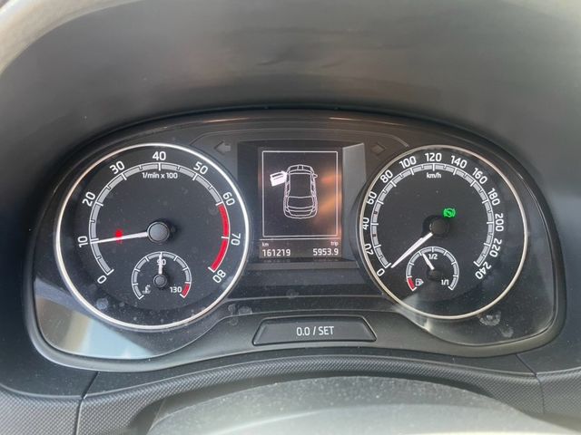 Skoda Fabia  第7張相片