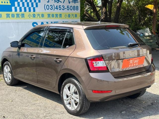 Skoda Fabia  第16張相片
