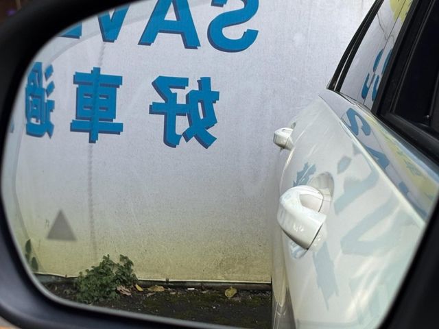 Mercedes-Benz/賓士 C200  第8張相片