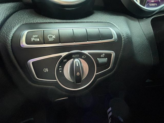 Mercedes-Benz/賓士 C200  第11張相片