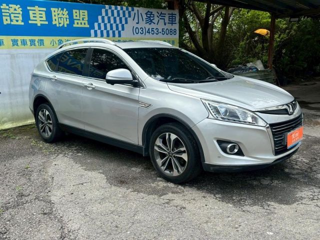 Luxgen U6 Turbo  第3張相片