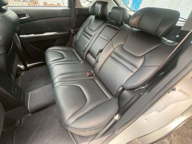 Luxgen U6 Turbo  第6張相片