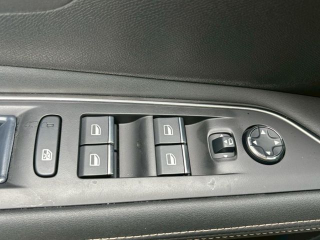 Peugeot 寶獅 3008  第13張相片
