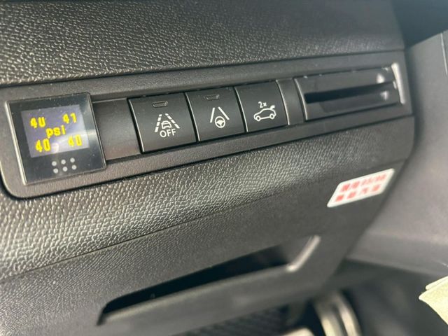 Peugeot 寶獅 3008  第14張相片