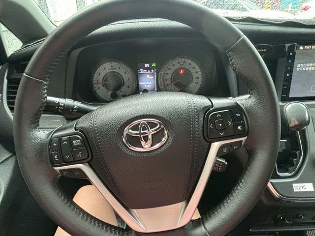 Toyota Sienna  第7張相片