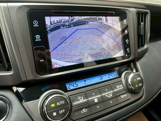 Toyota RAV4  第11張相片