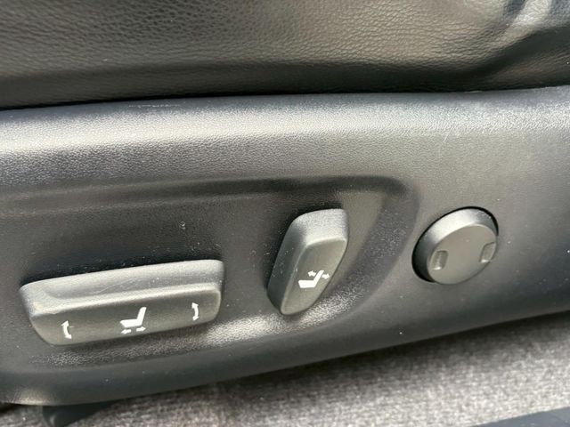 Toyota RAV4  第14張相片