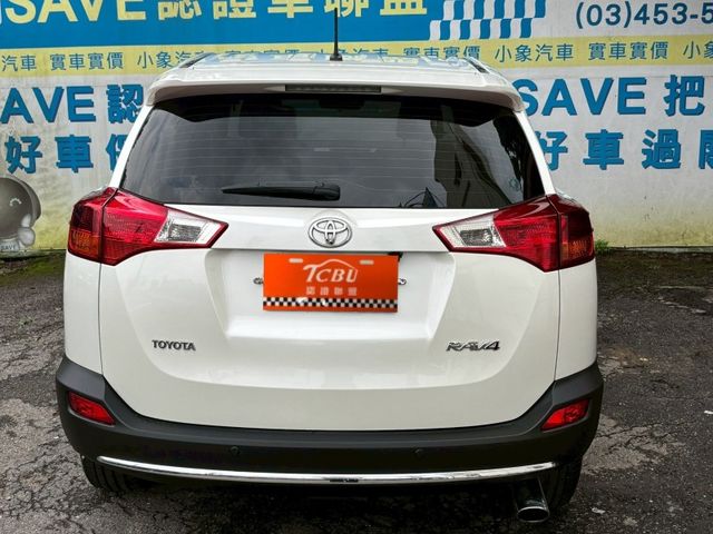 Toyota RAV4  第17張相片