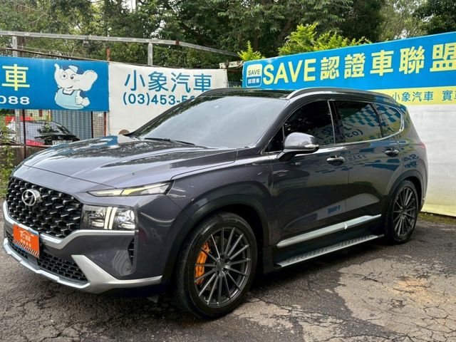 Hyundai Santa Fe  第1張相片