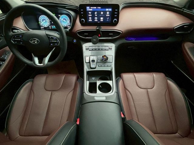Hyundai Santa Fe  第4張相片