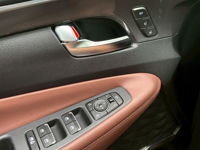 Hyundai Santa Fe  第18張相片