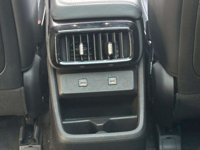 Hyundai Custin  第19張相片