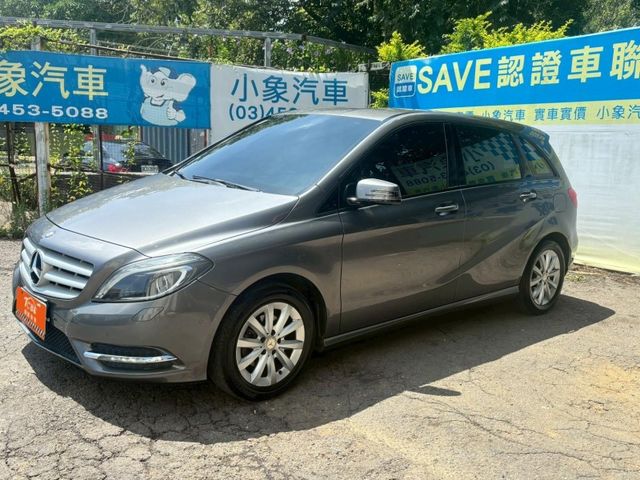 總代理 僅跑16萬 居家代步好車  第1張相片