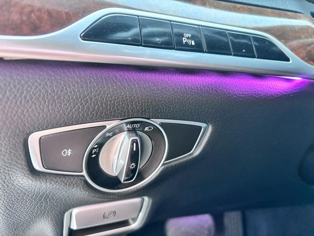 Mercedes-Benz/賓士 S400  第13張相片