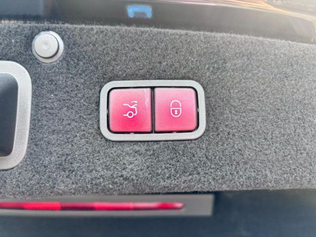 Mercedes-Benz/賓士 S400  第19張相片