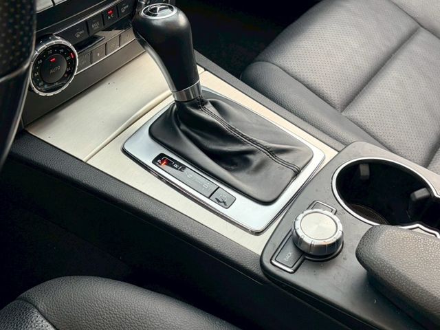 Mercedes-Benz/賓士 C-CLASS  第8張相片