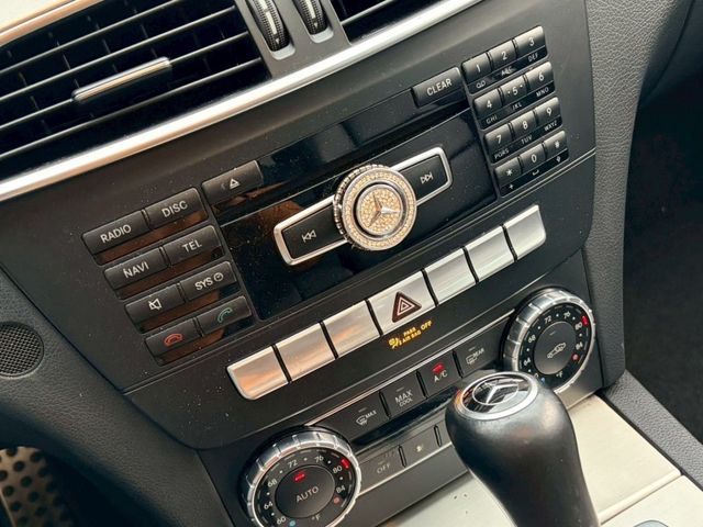 Mercedes-Benz/賓士 C-CLASS  第9張相片