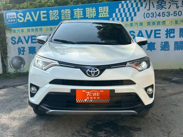 Toyota RAV4  第5張相片