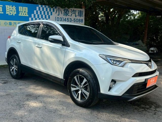 Toyota RAV4  第6張相片