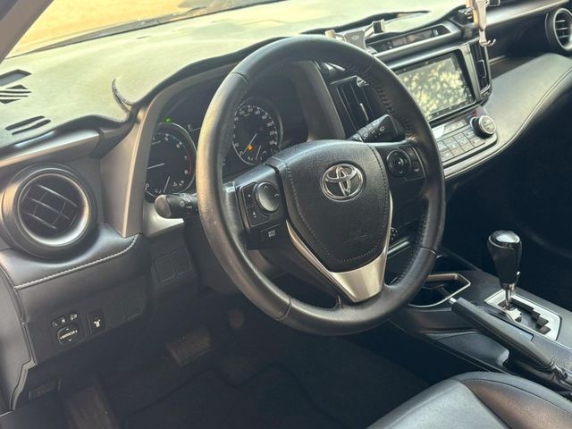 Toyota RAV4  第7張相片