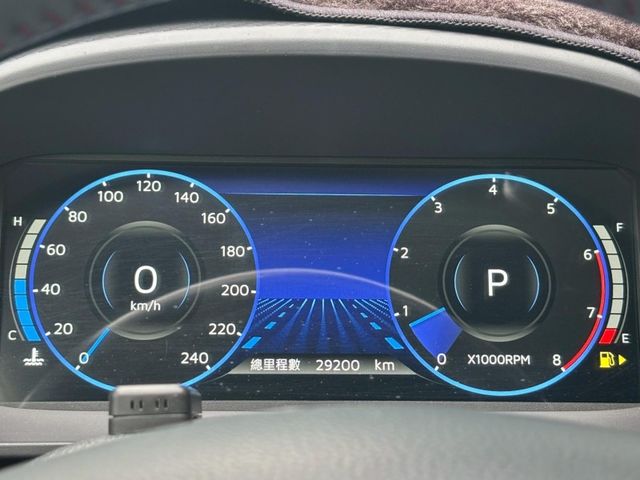 Luxgen U6 Turbo  第10張相片