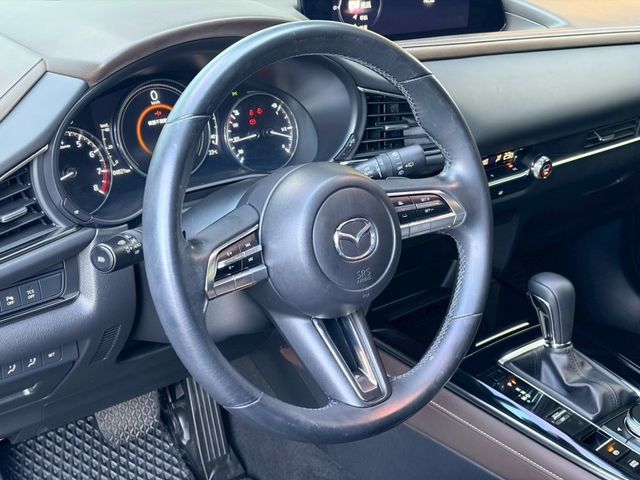 Mazda CX-30  第8張相片