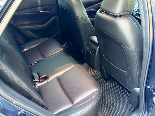 Mazda CX-30  第12張相片