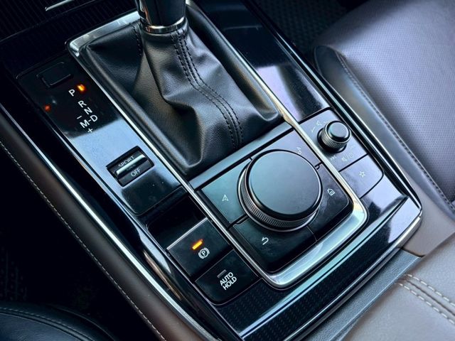 Mazda CX-30  第16張相片