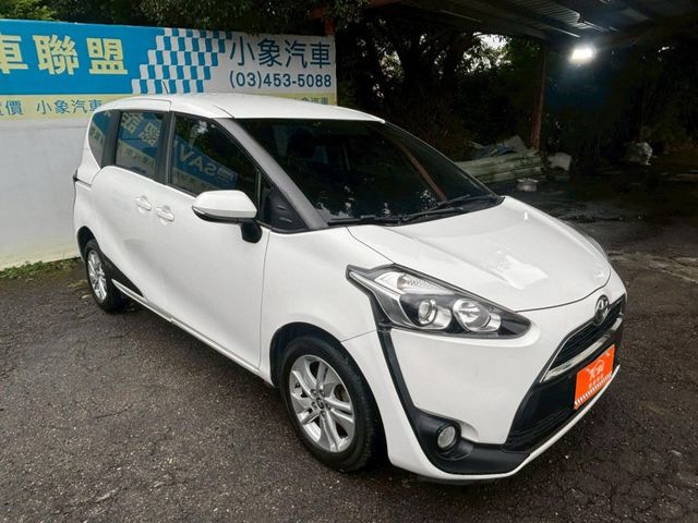 Toyota SIENTA  第6張相片