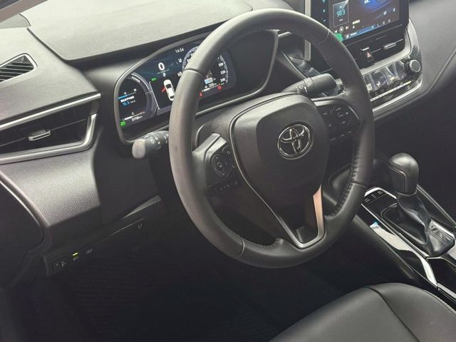 Toyota ALTIS  第9張相片