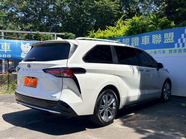 Toyota Sienna  第1張相片