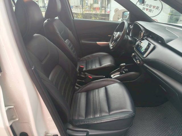 頂級 一手車全原廠保養跑10萬多  第1張相片