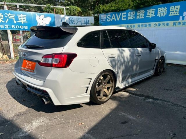 Subaru Levorg  第1張相片
