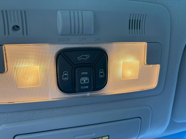 Toyota Previa  第15張相片