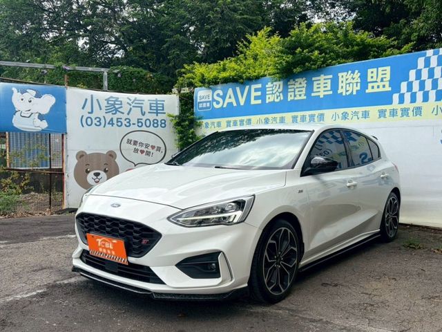 ST-LINE 一手車原廠保養跑8萬多  第4張相片