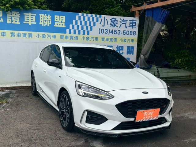 ST-LINE 一手車原廠保養跑8萬多  第5張相片